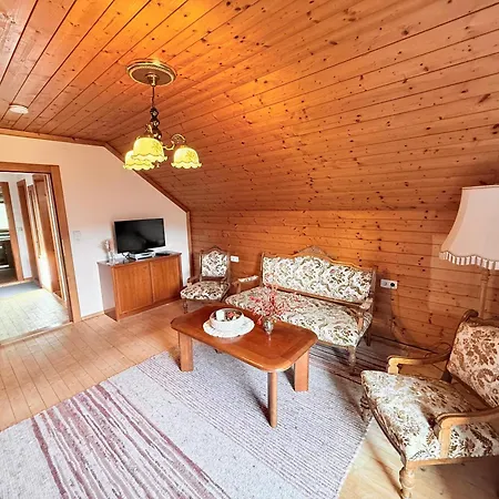 Sonnenplatz Ploninger Apartamento *